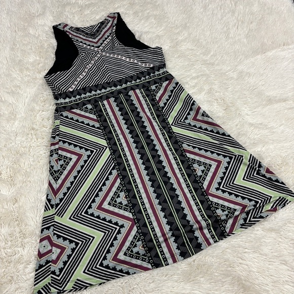 Prana Ariel Dress Sangria Taos Shelf bra Woman’s Size Small - Picture 9 of 13